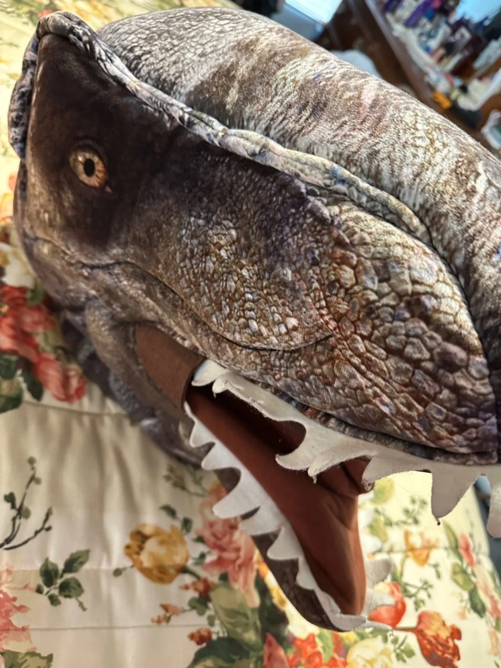 Plush Dinosaur Hideaway Bed for Reptiles and Small Pets - Brown
